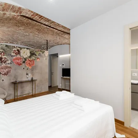 Week Mor Apartment *